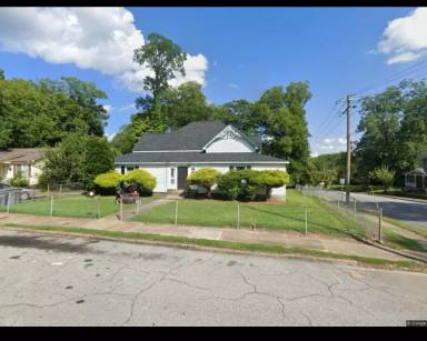 Main picture of 287 E Park Ave