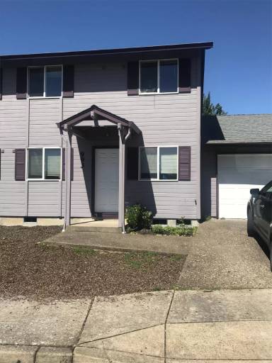 Main picture of 993 Bennett Ln