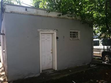 Main picture of 121 Fulton St