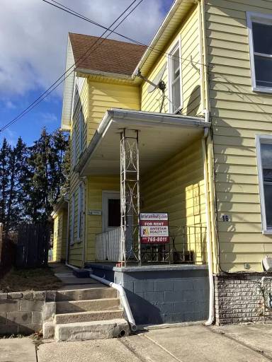 Main picture of 14 S Franklin St