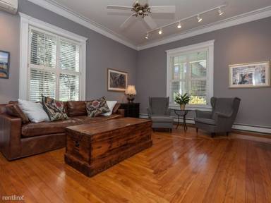 Main picture of 11 Revere St