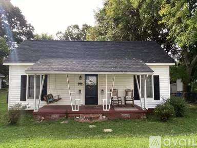 Main picture of 414 Freeman St
