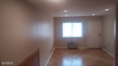 Main picture of 137 Cotter Ave