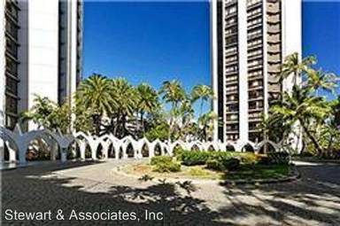 Main picture of Liliʻuokalani Gardens at Waikiki King Tower