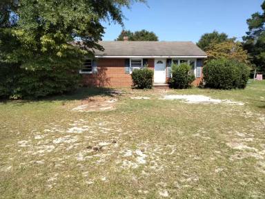 Main picture of 1592 Eureka Ave