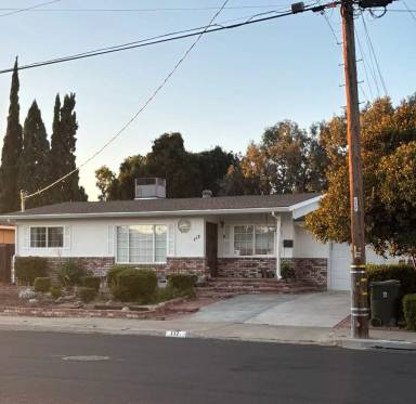 Main picture of 117 E Madill St