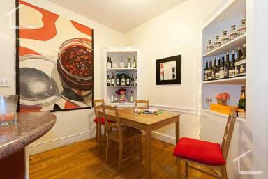 Main picture of 96 Saint Botolph St