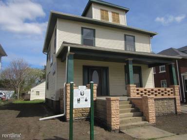 Main picture of 108 W Columbia Ave