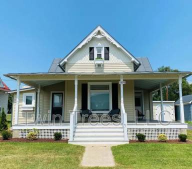 Main picture of 5603 Main St