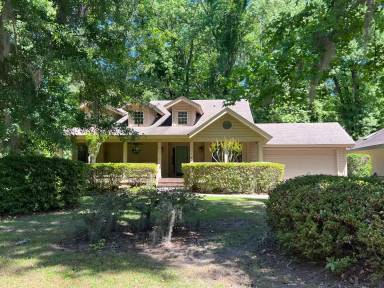 Main picture of 7 Golden Hind Dr