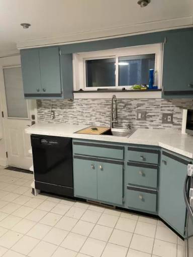 Main picture of 145 Patterson Ave