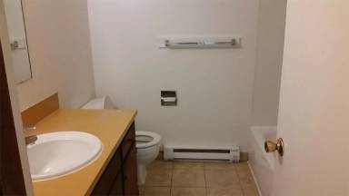 Main picture of 3217 - 3295 Center St NE