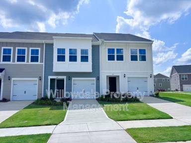 Main picture of 187 Central Townes Way