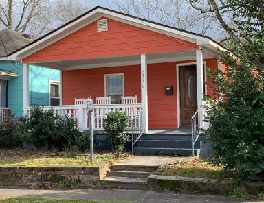 Main picture of 2110 Barnett Ave