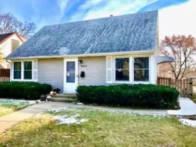 Main picture of 7605 Edgebrook Dr