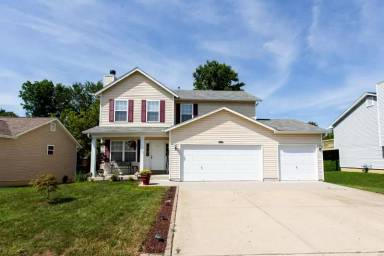 Main picture of 117 Pine Hollow Ln