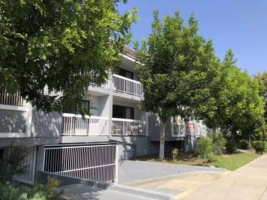 Main picture of 309 E Elk Ave