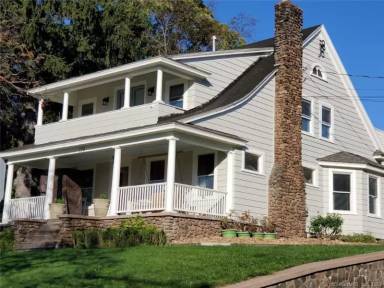 Main picture of 179 Lenox St