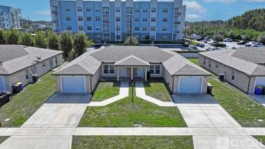 Main picture of 823 Faull Dr