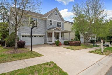 Main picture of 3809 Stoneybrook Dr
