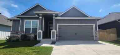 Main picture of 1063 Seattle Slew St
