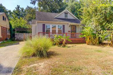 Main picture of 3573 Spottswood Ave