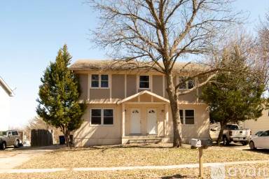 Main picture of 3441 SE 20th St