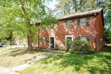 Main picture of 1209 Manassas Ct