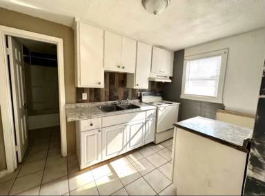 Main picture of 1504 28th St
