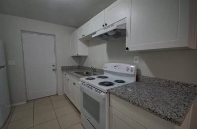 Main picture of 1902 N 42nd St