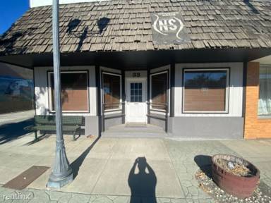 Main picture of 33 Basin St NW