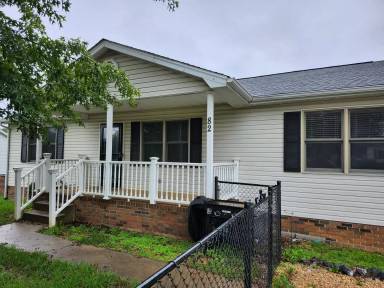Main picture of 82 Summerfield Dr