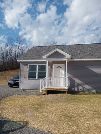Main picture of 6021 Sirrine Rd