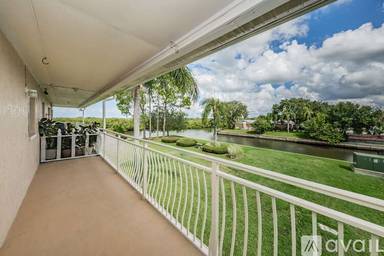 Main picture of 8801 Bay Pointe Dr