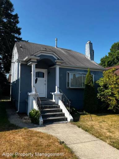 Main picture of 1933 5th St