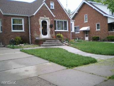 Main picture of 8091 Warren Blvd