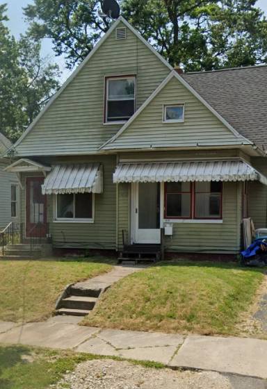 Main picture of 1614 Oak St