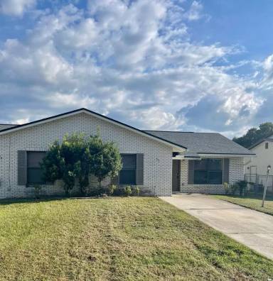 Main picture of 777 Lucaya Dr