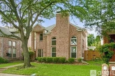 Main picture of 6012 Willow Wood Ln