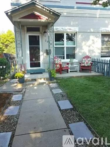 Main picture of 2336 Julian St