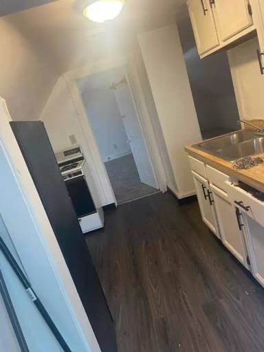 Main picture of 1123 Parkwood Dr
