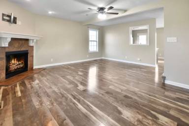 Main picture of 501 Falkland Cir