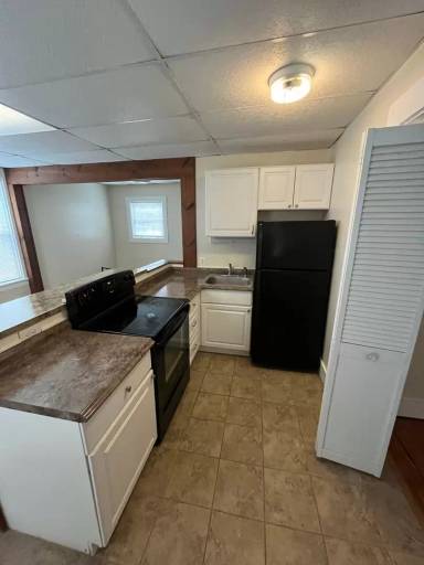 Main picture of 1 Newhall St