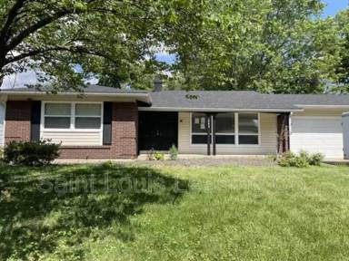 Main picture of 2745 Knollwood Ln