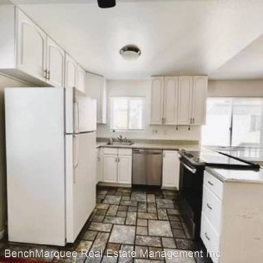 Main picture of 1242 Parker Pl