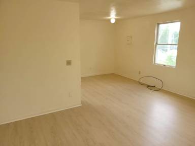 Main picture of 2993 North Creek Road