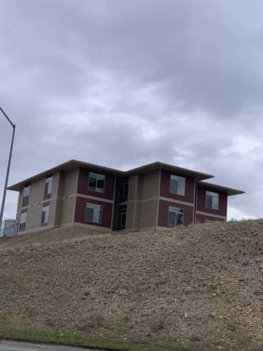 Main picture of 2910 Overlook Blvd