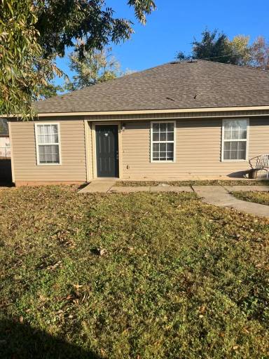 Main picture of 3517 Kelley Hwy