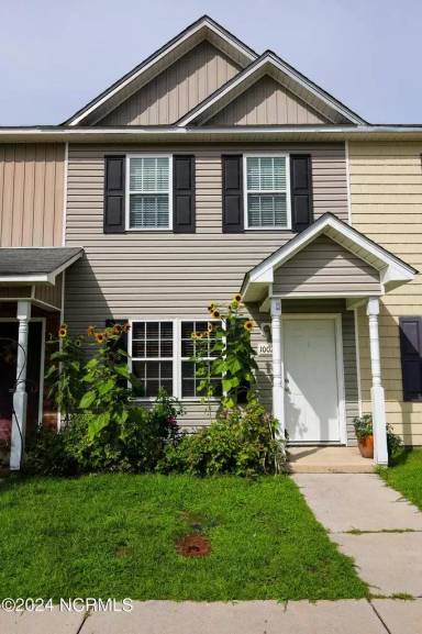 Main picture of 1002 Grandeur Ave