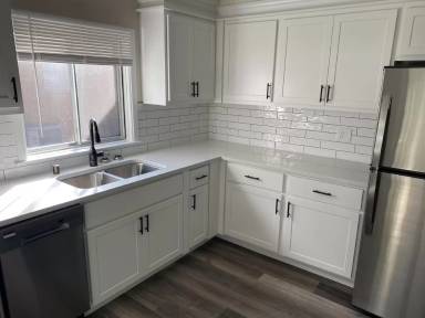 Main picture of 9421 W North Ave